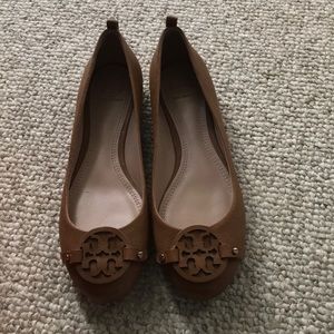 Brown Tory Burch flats